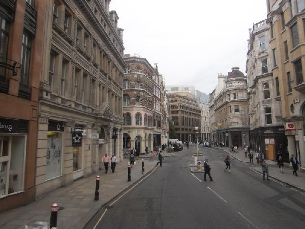 Und weiter entlang die Fleet Street.